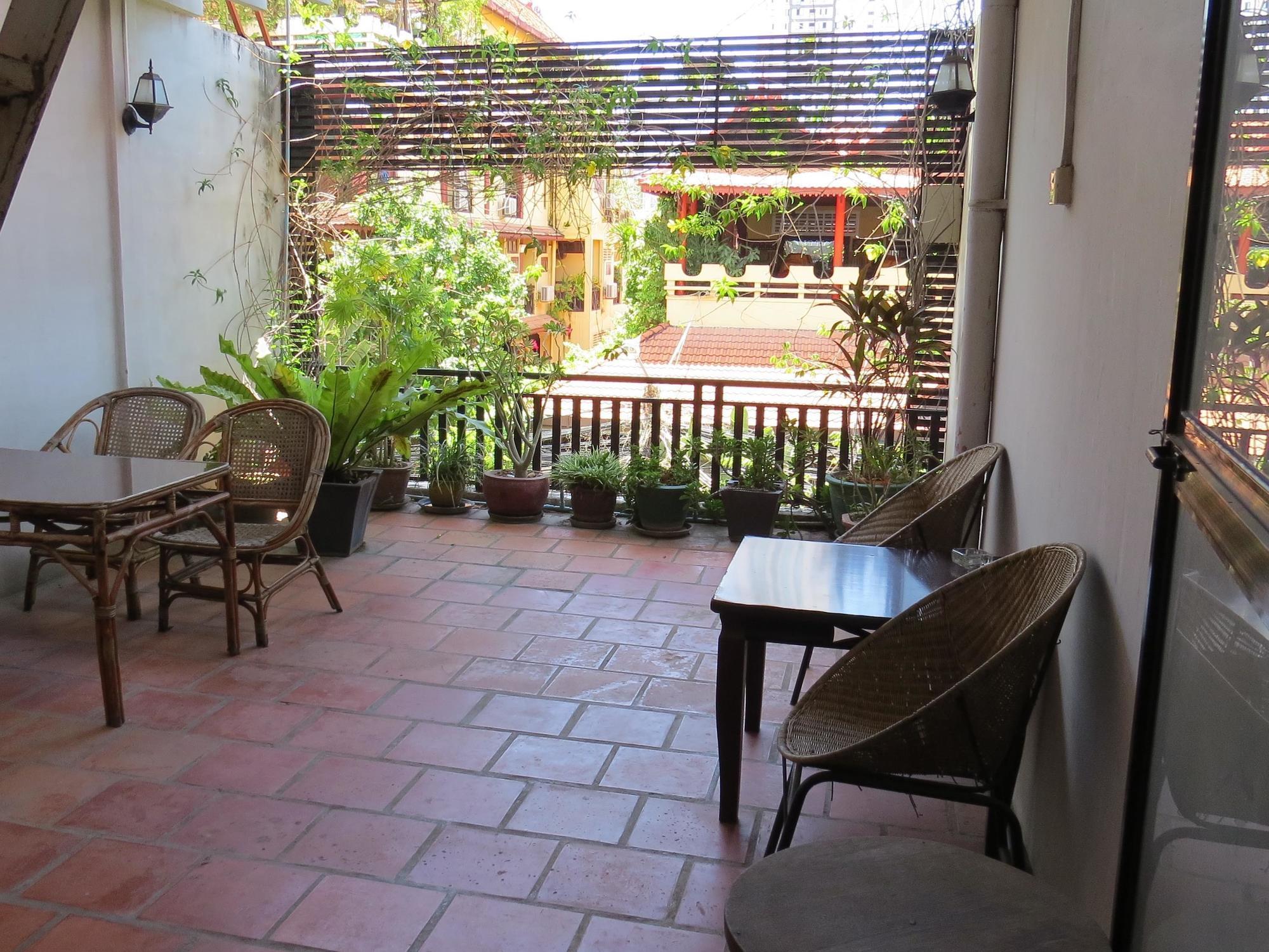 Goldie Guesthouse Phnom Penh Eksteriør bilde